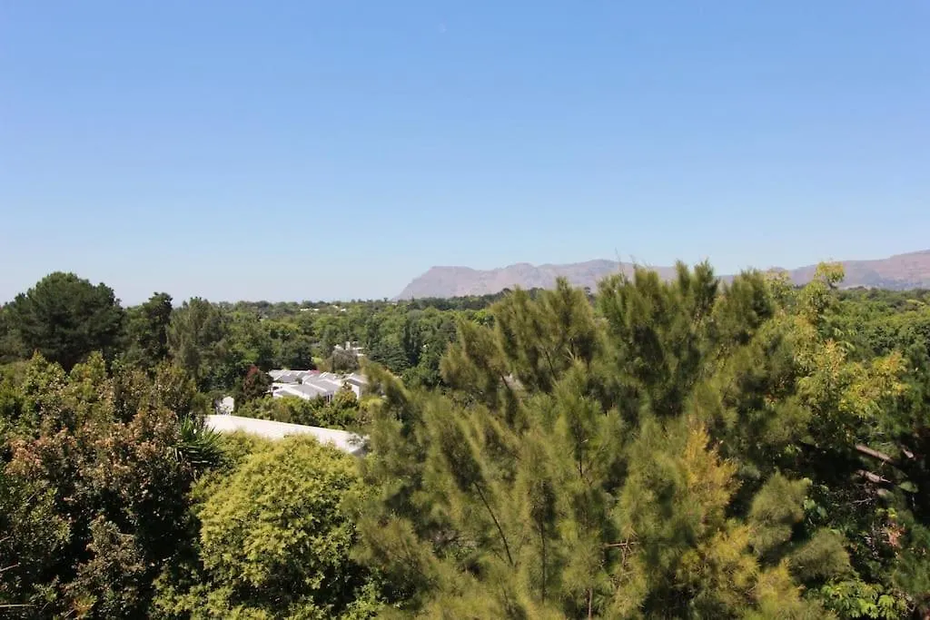 Alphen Drive Apartments Le Cap