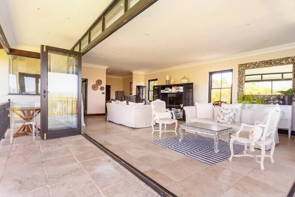 Alphen Drive Apartments Le Cap